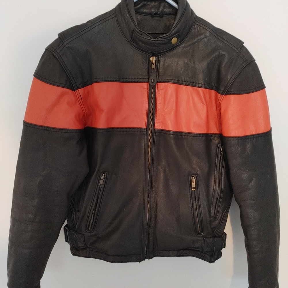 Leather motorcycle jacket size medium